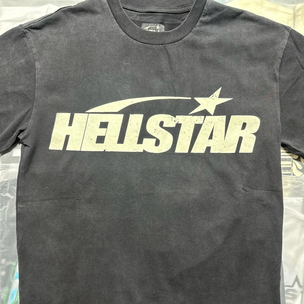 Hellstar Classic T-shirt ‘Black’ - Picture 3 of 6